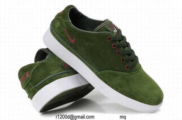 chaussure nike daim